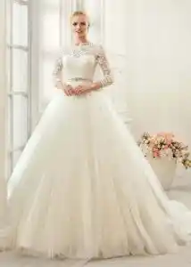 Платье с силуэтом «принцесса»